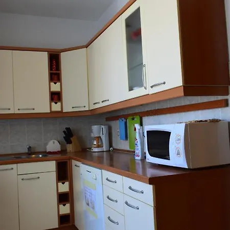 Nyaraló Orih