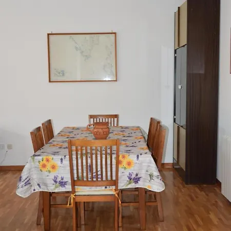 Nyaraló Orih